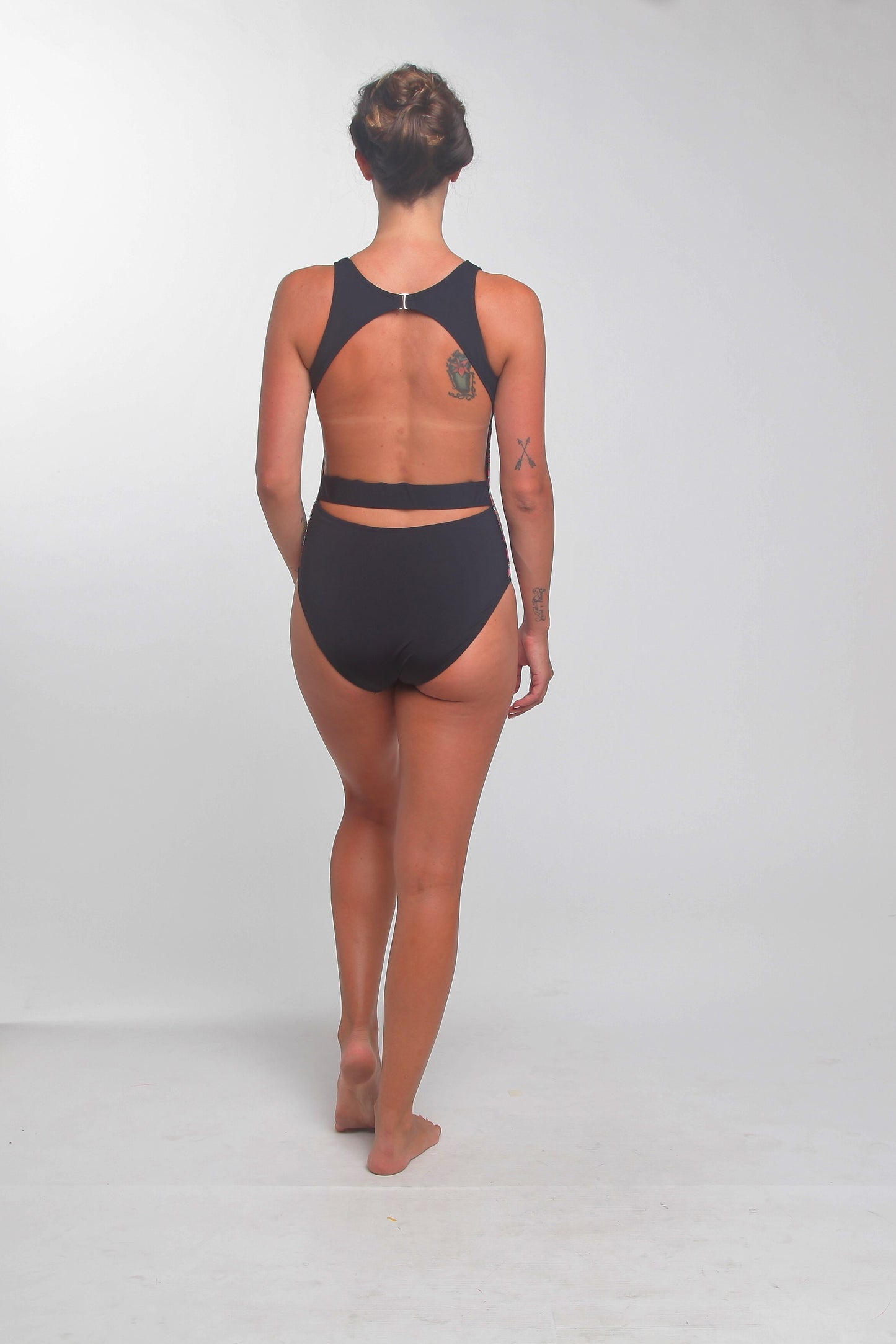TIKIYOGI® Mar Por Vida One Piece Wetsuit