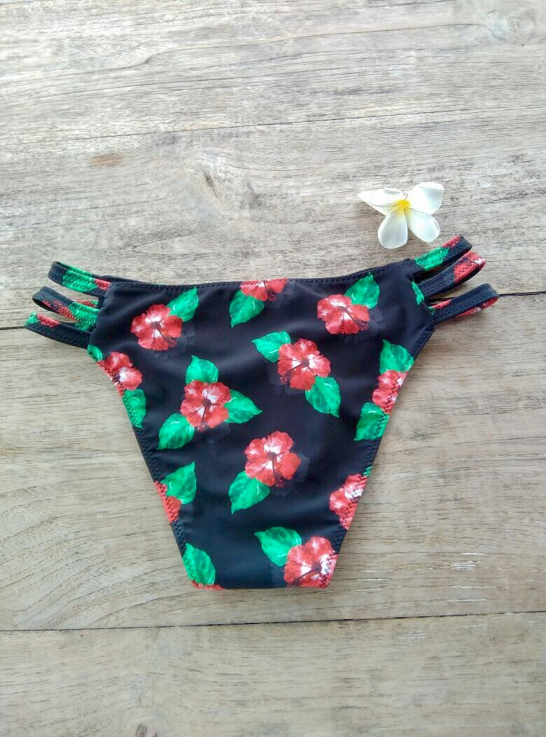 TIKIYOGI® Hibiscus Three Straps Reversible Bikini Brief